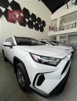 تۆیۆتا ڕاڤ 4